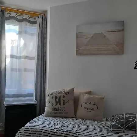 Apartman A La *