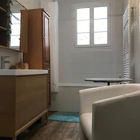 A La *